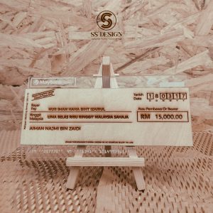 Premium Cheque Mock up